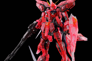 ガンプラ「MG イージスガンダム[クリアカラー]」ガンダムベースに新登場！スキュラを構えた“砲撃形態”が禍々しい 画像