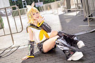 【コスプレ】鏡音リンの透明感が溢れてる！人気レイヤー・猫田あしゅの笑顔が愛らしい【写真8枚】 画像