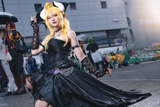 【コスプレ】黒を基調とした「クッパ姫」が美しい！シックな装いとポージングが巧みな美女レイヤー【写真8枚】 画像