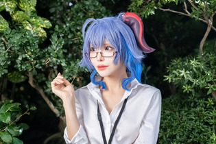 【コスプレ】仕事できる感が半端ない！『原神』甘雨の麗しいOL姿を披露した美女レイヤー・雛月あや【写真9枚】 画像