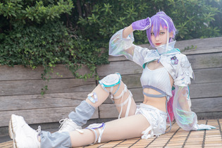 【コスプレ】トワ様がマジ天使！スラリと引き締まったプロポーション&クールな眼差が必見の美女レイヤー・サクマ【写真8枚】 画像