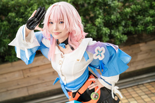 【コスプレ】『崩スタ』三月なのかの笑顔がかわいい！天真爛漫な空気を感じさせる注目レイヤー・はる佳【写真8枚】 画像