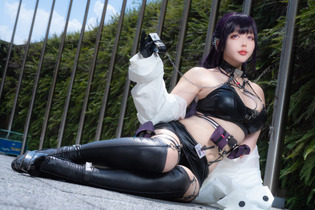 【コスプレ】クールビューティーな表情に見惚れる！ポージングにもこだわる『NIKKE』ミハラ【写真8枚】 画像