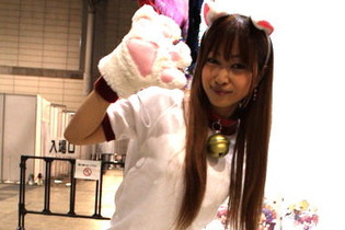 【TGS 2011】昼飯、ときどきブルマとスク水 ― 『ぶるにゃんマン Portable』とパン屋のコラボ 画像