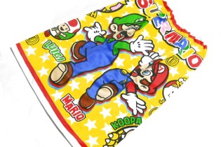 プールでもマリオと一緒！「スーパーマリオ 巻きタオル＆水中ゴーグル」・・・週刊マリオグッズコレクション第191回 画像