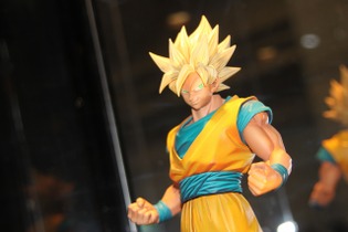 【ジャンプフェスタ2013】悟空がかっこよすぎる・・・。フィギュアの展示もゲームに負けない盛り上がり 画像