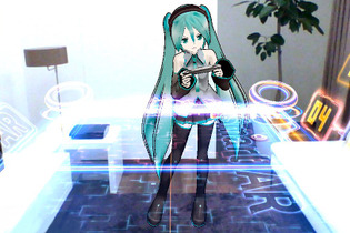 PS Vitaで初音ミクとの対戦が楽しめる「Miku Miku Hockey」ニコニコ超会議2で 画像