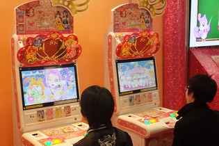 【JAEPO2015】データカードダス『プリキュア プリンセスパーティ』を先行プレイ！最新作は“とにかくプリンセス”だった 画像