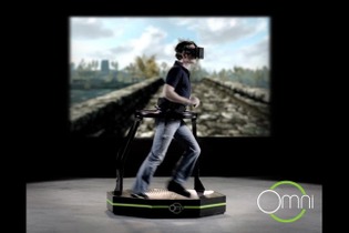 VR歩行デバイス「Omni」米国外からの予約がすべてキャンセルに―払い戻しを実施 画像