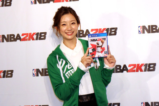 “デキる監督”に扮した足立梨花さんが実機プレイ！『NBA 2K18』ローンチイベントレポート 画像