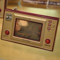 【TOYフォーラム2010】レトロゲーマー垂涎「GAME&WATCH ミニソーラーキーホルダー」