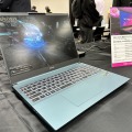 お手頃価格でスペック充分な「NEXTGEAR」初のゲーミングノートがお披露目！ “初めてのゲーミングPC”の選択肢を広げる、マウスコンピュータの新たな動き【メディア向け発表会レポート】