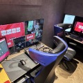 JR池袋駅徒歩0秒のeスポーツ施設「Café and Bar RAGE ST」 オープン―JR東日本グループのキーマンにねらいを聞いた