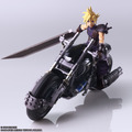 『FF7』あの名シーンも完全再現！カッコよすぎるクラウドとデイトナのアクションフィギュアが予約受付中