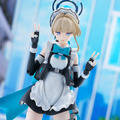 「ピース、ピース」も再現できる！？『ブルアカ』メイド姿のトキがプラモデルで登場―豊富な装備品と専用台座が付属