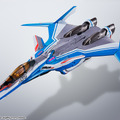 「マクロスΔ」主役機「VF-31J ジークフリード」と「スーパーパーツ」がセットでリバイバル商品化！三段変形それぞれで多彩なフォルムを再現