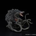 「ゴジラ」より植物怪獣「ビオランテ」が大迫力にフィギュア化！ブラックライトを当てると腹部のコアが光る