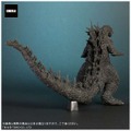 「ゴジラ -1.0」令和の“絶望の象徴”が、東宝大怪獣シリーズで繊細にフィギュア化！特徴ある背びれもそのまま再現