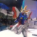 新作ガンプラ「RG シャイニングガンダム」のこだわりが凄い！頭部の「スーパーモード」への変形は差し替えなしで再現