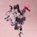 チラリと見える太ももから目が離せない…！にじさんじ・夜見れながフィギュアで登場―“アイドルマジシャン”らしいキュートな姿をそのまま立体化