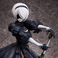 スラリとした美脚まで、1/4スケールで再現！「NieR:Automata」2Bフィギュアの圧倒的存在感