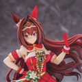 イルミネーションの中で“1番”キレイ！『ウマ娘』よりクリスマス勝負服の「ダイワスカーレット」フィギュア予約は2月26日まで