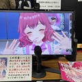 サークルの売り子をしていた桜兎フルガ（おとふるが）さん。カワイイ子が手を振って返事してくれるだけで嬉しくなります。