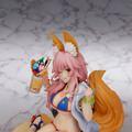 ウィンクする表情や佇まいが愛らしい！『FGO』より水着姿の「玉藻の前」がフィギュア化―最終再臨を常夏感たっぷりに再現