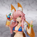 ウィンクする表情や佇まいが愛らしい！『FGO』より水着姿の「玉藻の前」がフィギュア化―最終再臨を常夏感たっぷりに再現