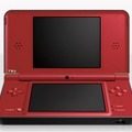 オーストラリアで新色のDSi－「レッド」「イエロー」「ブルー」の三種