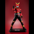 あれから25年…「仮面ライダークウガ」約40cmの巨大スケールフィギュアが再販！「マイティーフォーム」で超変身