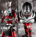 「仮面ライダー龍騎」アクションフィギュアが最高にクール！圧倒的な可動域、OPで印象的な複眼も光る