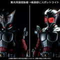 「仮面ライダー龍騎」アクションフィギュアが最高にクール！圧倒的な可動域、OPで印象的な複眼も光る