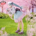 春らしいデザインが可愛い！「初音ミク」新作フィギュアがプライズで登場―カメラを構えた柔らかい雰囲気が素敵