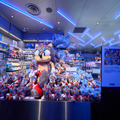 セガ、渋谷に公式ストア「SEGA STORE TOKYO」出店！限定デザインのソニックが展示の新店舗に突撃―COO・内海州史氏も登壇のオープニングセレモニーをレポート
