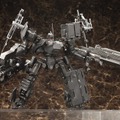 『ARMORED CORE V』の「UCR-10L AGNI」が1/72スケールのプラキットで登場