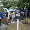 【京まふ2013】開催初日、雨が降る中多くのファンが朝早くから長蛇の列