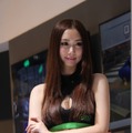 【China Joy 2014】雨の上海、でも熱気十分の会場でお出迎え、美女コンパニオン二日目編