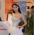 【China Joy 2014】雨の上海、でも熱気十分の会場でお出迎え、美女コンパニオン二日目編