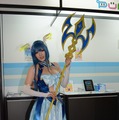 【TGS 2014】出足は好調? ともかく美しいコンパニオンの皆様をご紹介！