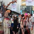 「サイコブレイク × 土屋アンナ」ハロウィンイベント、仮装パレードやミニライブで新宿は異様な雰囲気に