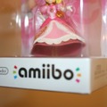 製造エラーの「amiibo」、サムスに続き足の無いピーチ姫がebay出品中