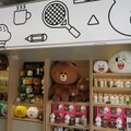 LINEファンの聖地!? 13日オープンの原宿「LINE FRIENDS STORE」をブラウン好きの編集長がチェック！