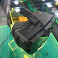 上部から。Oculus Riftに似たフォーム