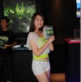 【TGS2015】熱気あふれる一般公開日初日、熱さを吹き飛ばしてくれる美女たちを紹介