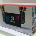 ニンテンドースイッチ本体・ジョイコン・周辺機器・パッケージをチェック！【フォトレポート】