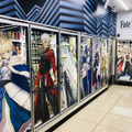 「ローソン秋葉原スクエア店」を『FGO』でデコレーション！ 冷蔵ケースにアルトリアやジャンヌ、エミヤらがズラリ