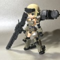 【特集】「デスクトップアーミー」×「フレームアームズ・ガール」コラボ第1弾「KT-321f 轟雷」フォトレビュー