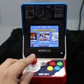 会場で「NEOGEO mini」を発見！気になるサイズや操作性をチェック【E3 2018】