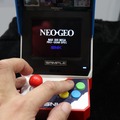 会場で「NEOGEO mini」を発見！気になるサイズや操作性をチェック【E3 2018】